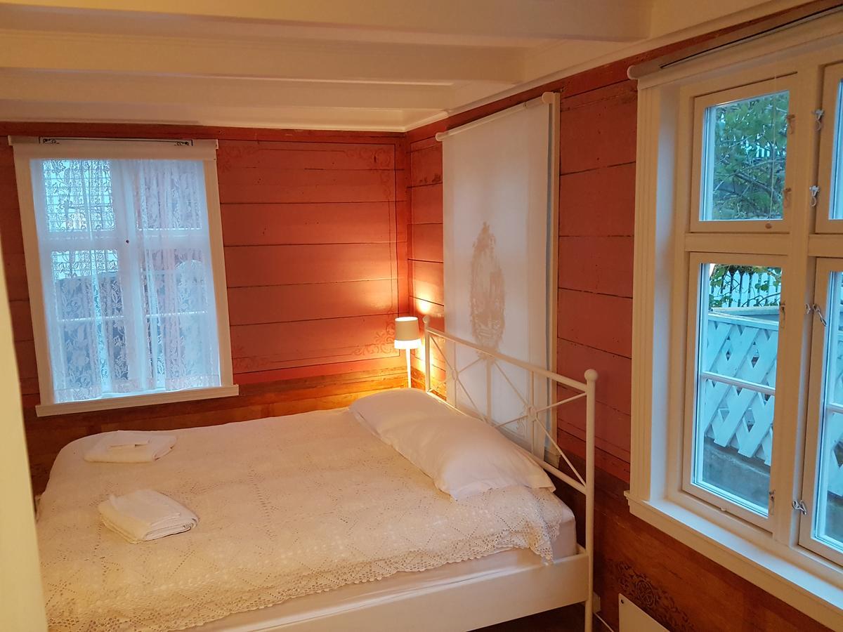 Lundins Sommerhotell Skudeneshavn ภายนอก รูปภาพ