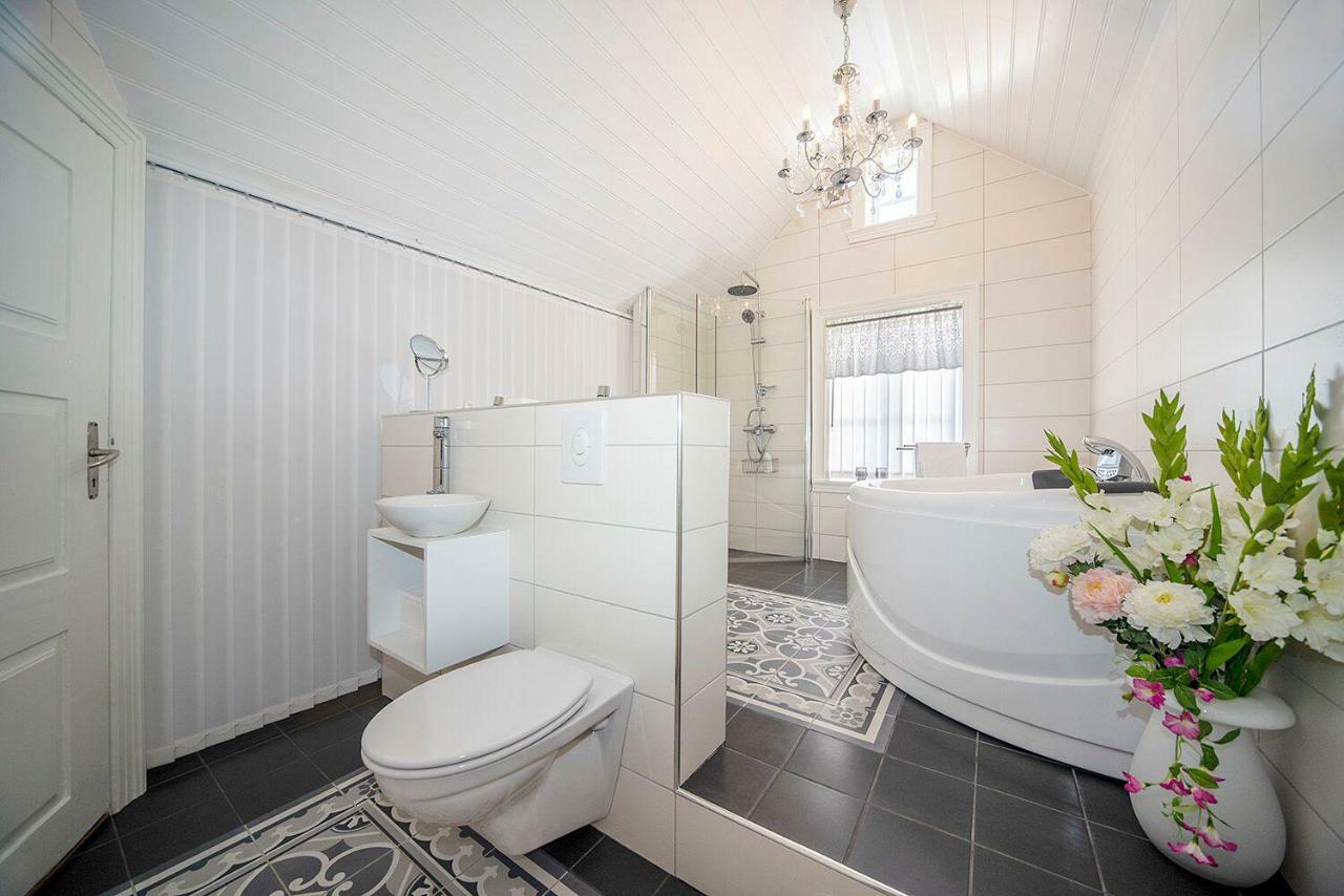 Lundins Sommerhotell Skudeneshavn ภายนอก รูปภาพ